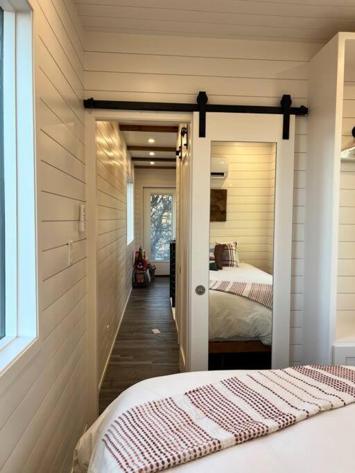 New The Flagship 2 Story Container Home Waco Zewnętrze zdjęcie